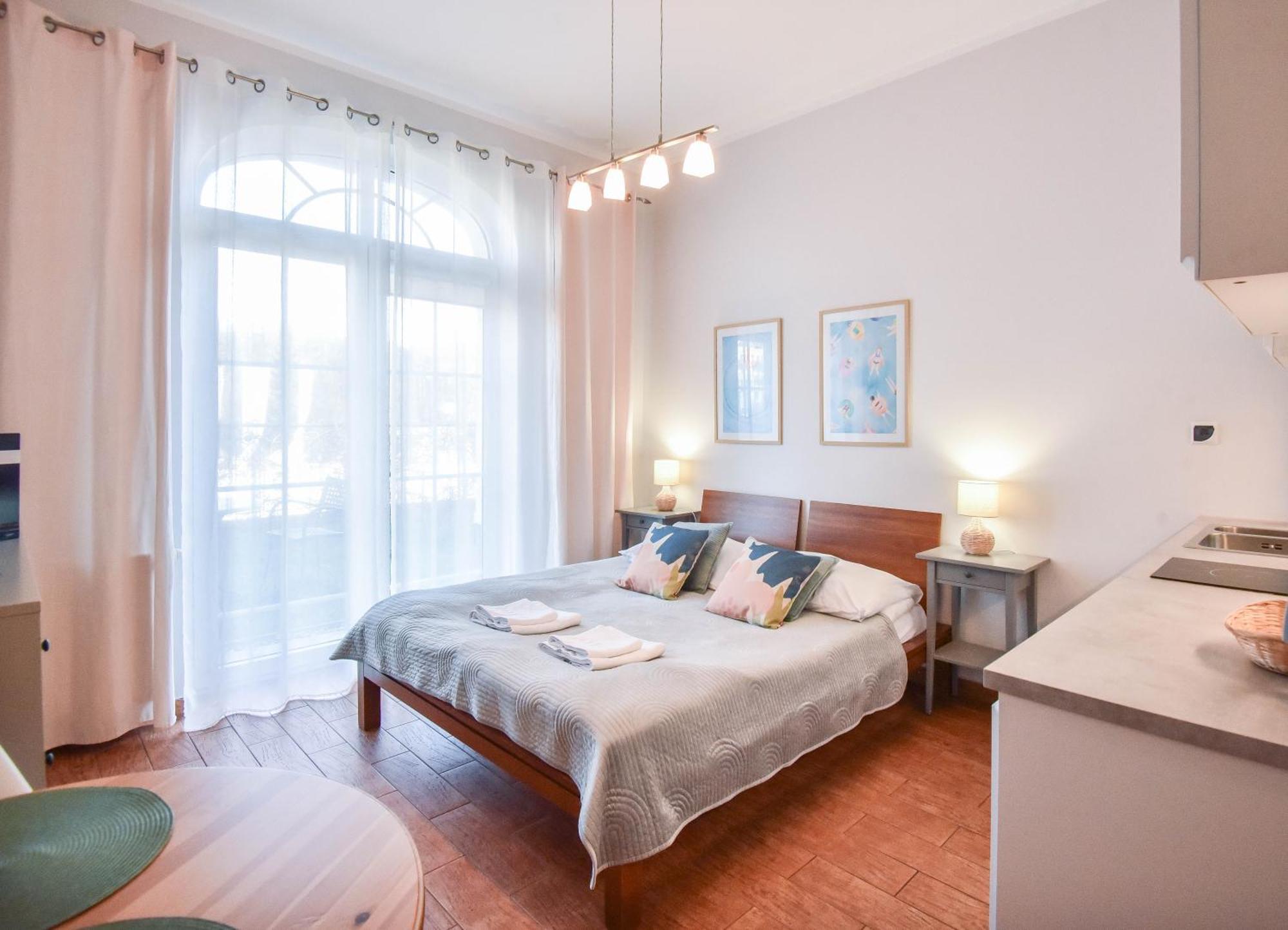 Korona Piastow - Apartamenty Na Wyspie - Parking - Taras Swinemünde Exterior foto